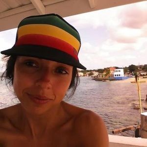 Meet your Posher, Mónica